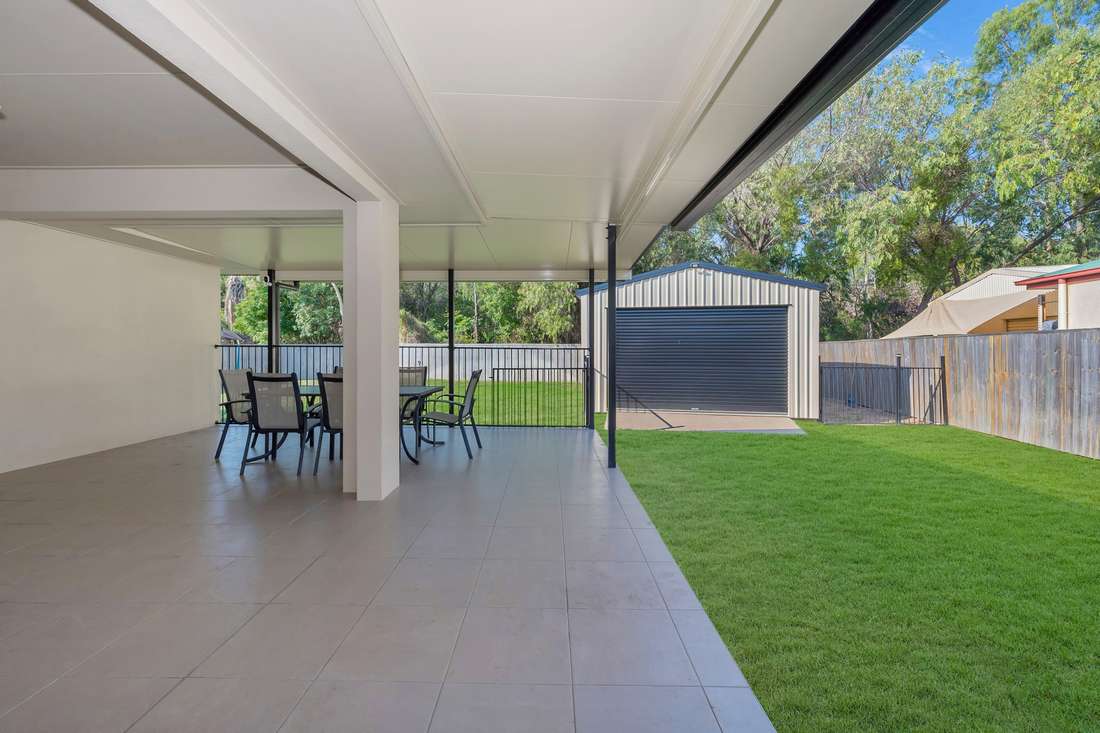 3 Hook Place, Bushland Beach - Thumbnail 4