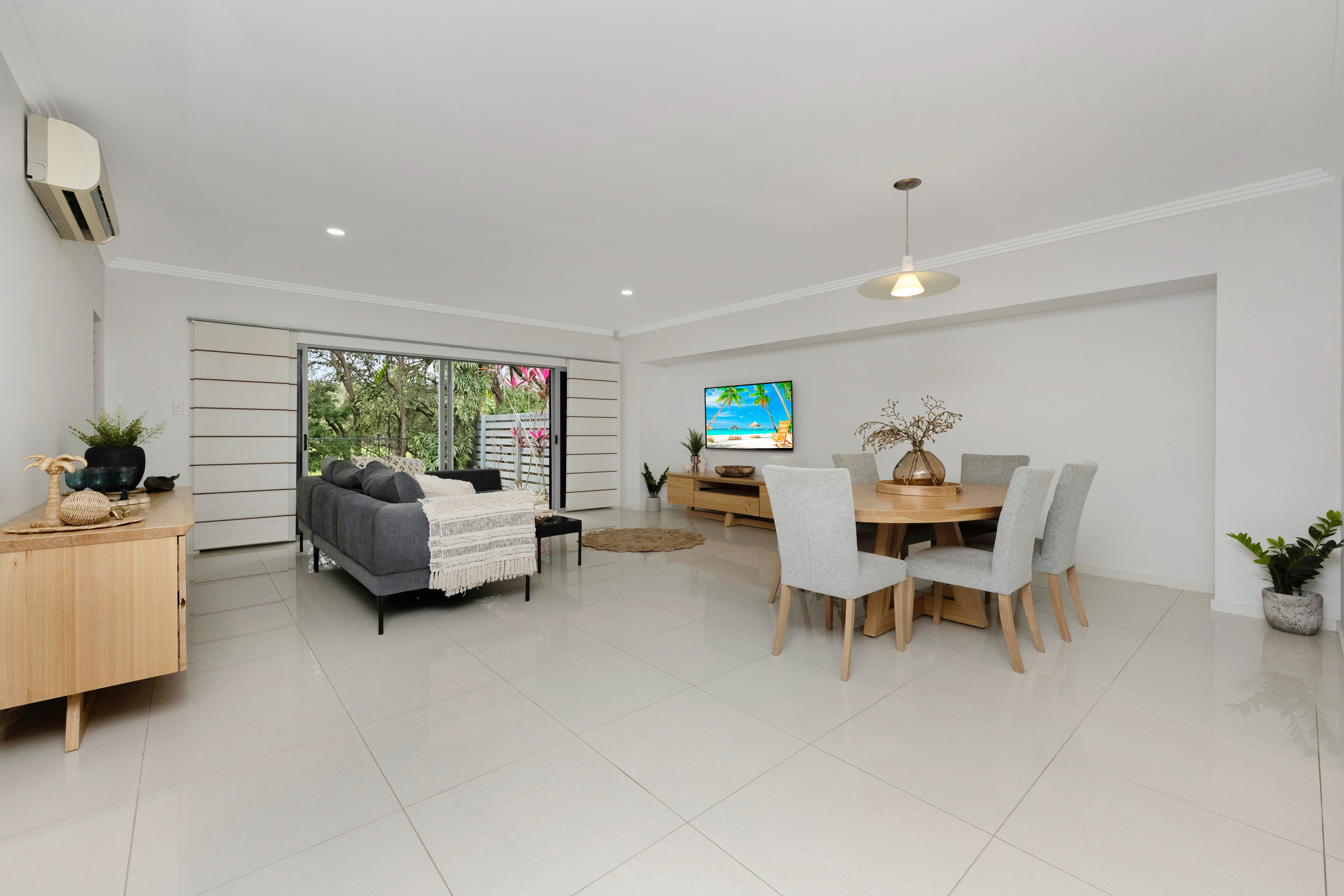 7 Springbrook Parade, Idalia - Thumbnail 8
