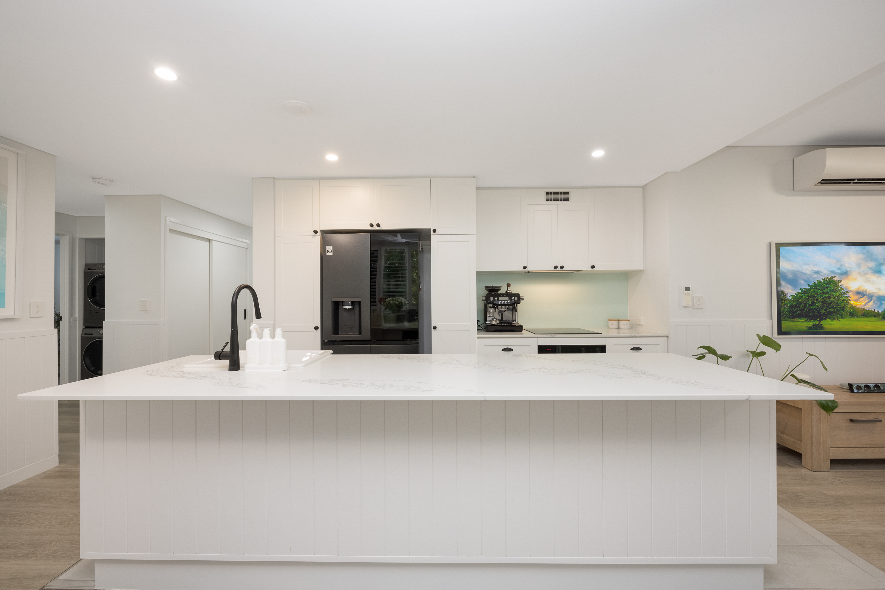 21/1-15 Sporting Drive, Thuringowa Central - Thumbnail 2