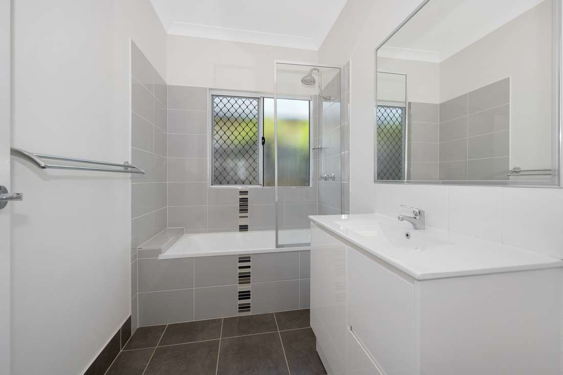 2A Spring Street, Hermit Park - Thumbnail 6