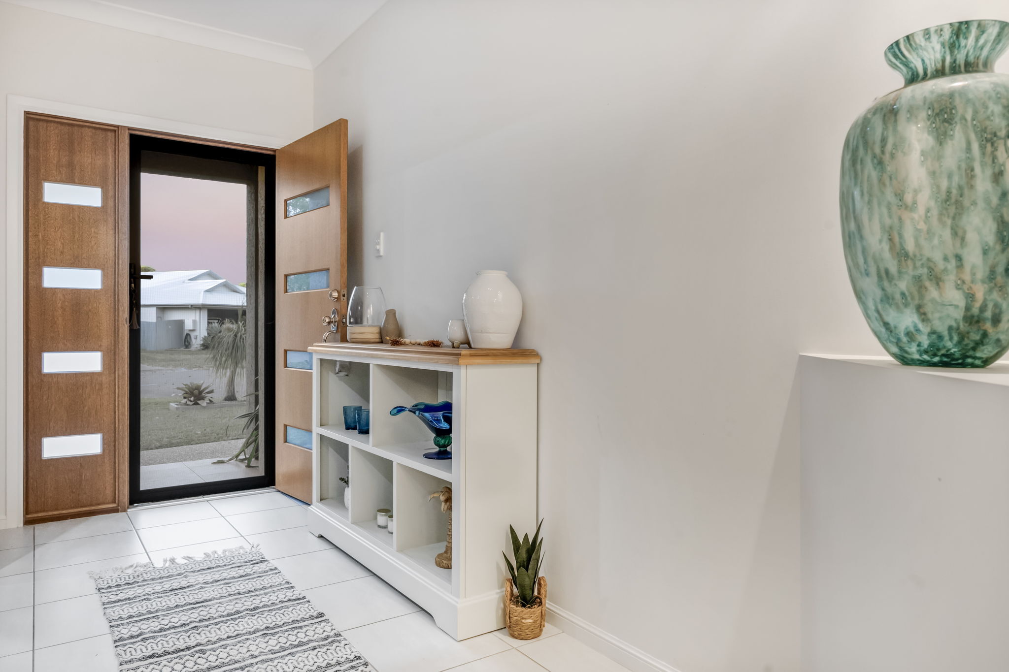 4 Waterbrook Close, Idalia - Thumbnail 6
