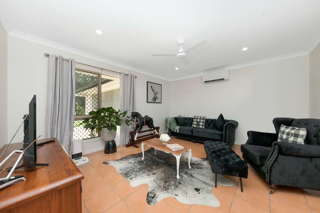 52 Octagonal Crescent, Kelso - Thumbnail 4