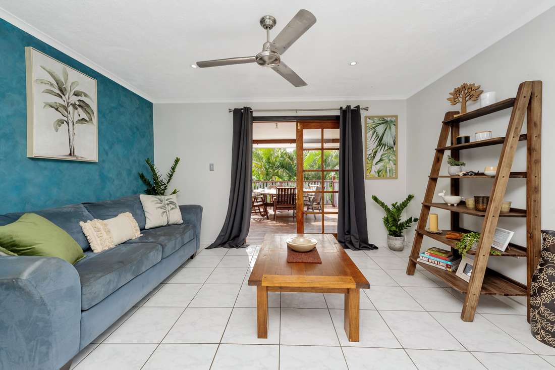 435 Stuart Drive, Stuart - Thumbnail 4