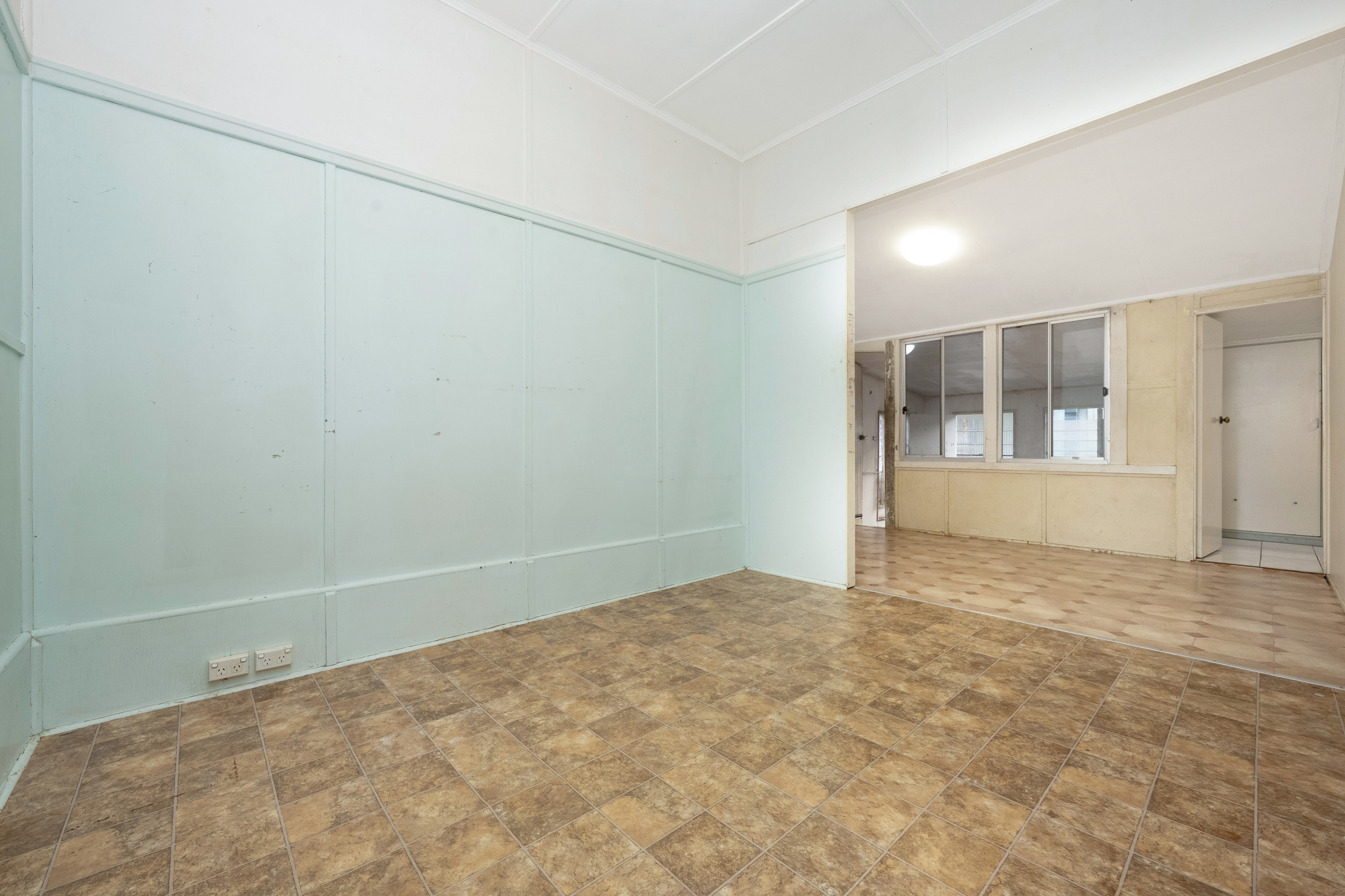 31 Cope Street, Stuart - Thumbnail 5