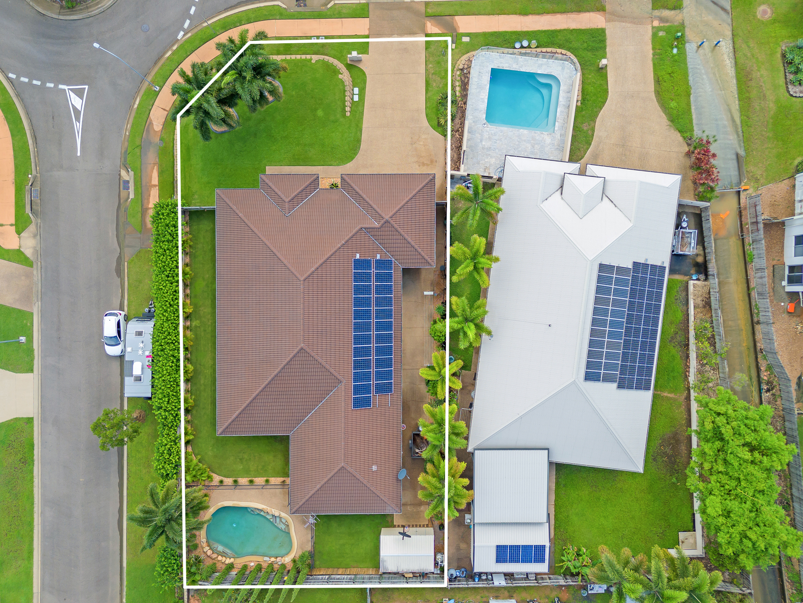 11 Adrian Rise, Mount Louisa - Thumbnail 5