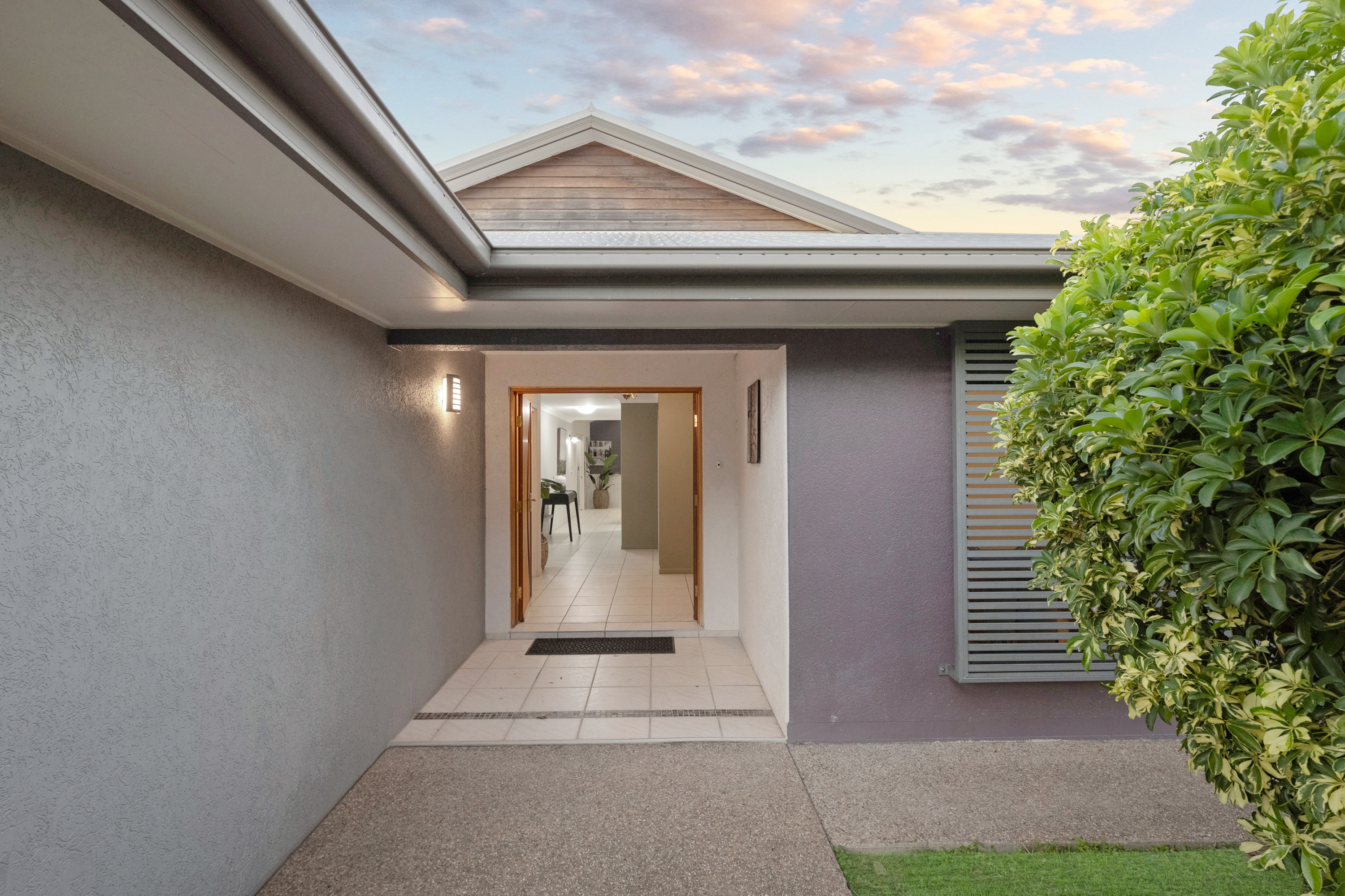 70 Holroyd Street, Wulguru - Thumbnail 2