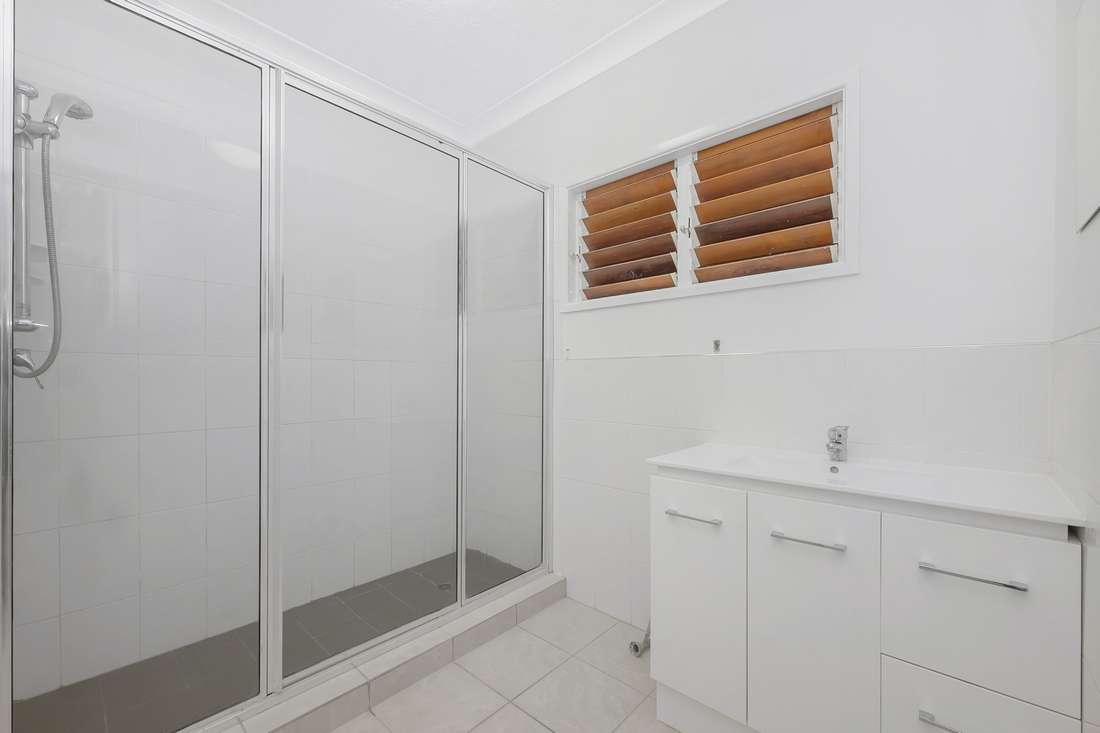 37 Constance Drive, Kelso - Thumbnail 7