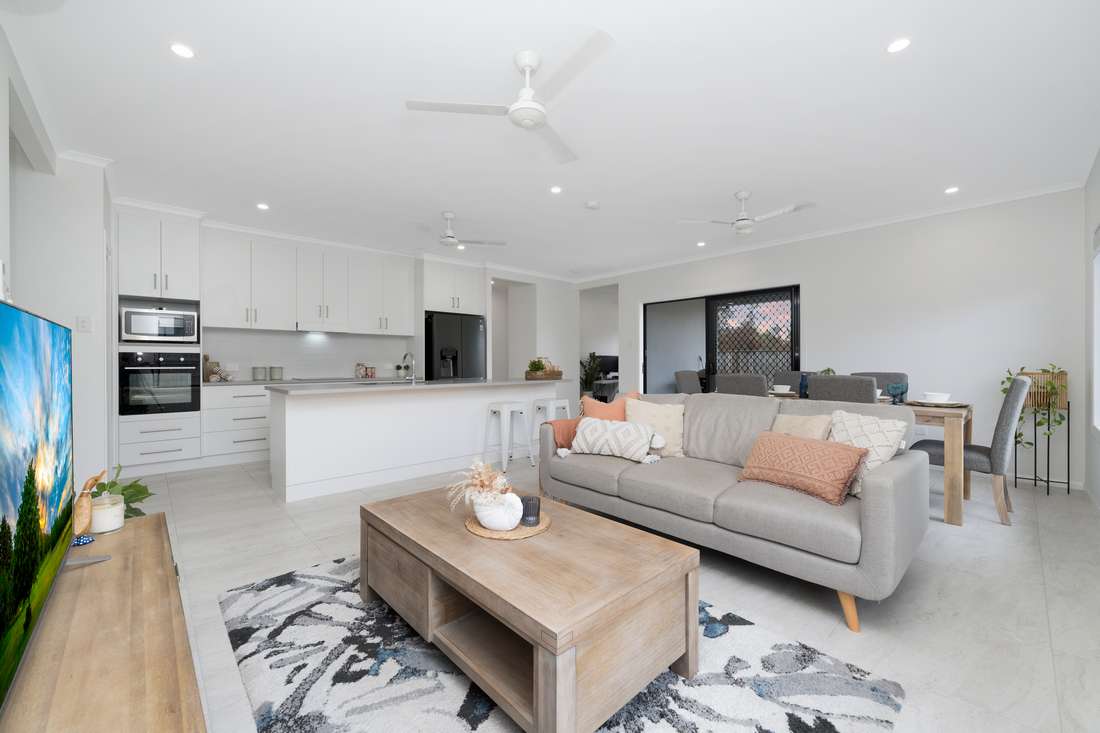 18 CALLISTEMON CRESCENT, Bohle Plains - Thumbnail 4