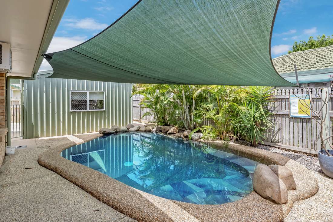 20 Gilmour Crescent, Kirwan - Thumbnail 2