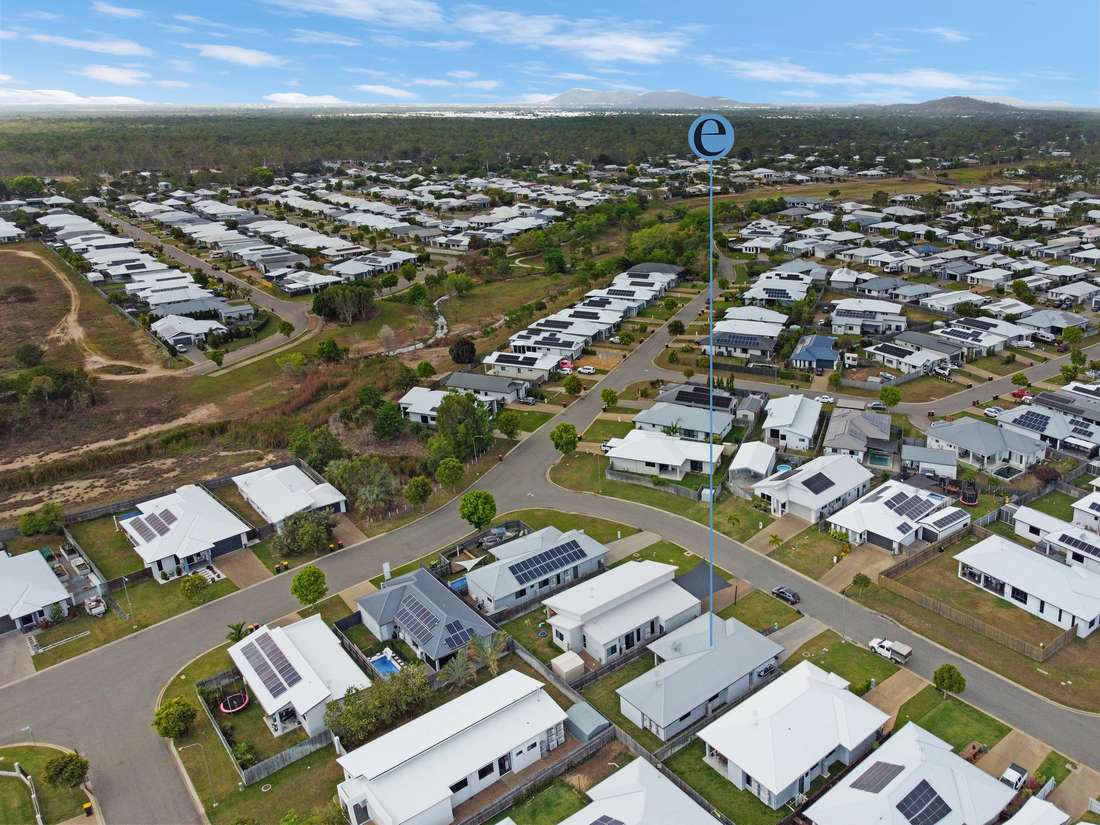 Photo 10 of 96 Conway Street, Mount Low