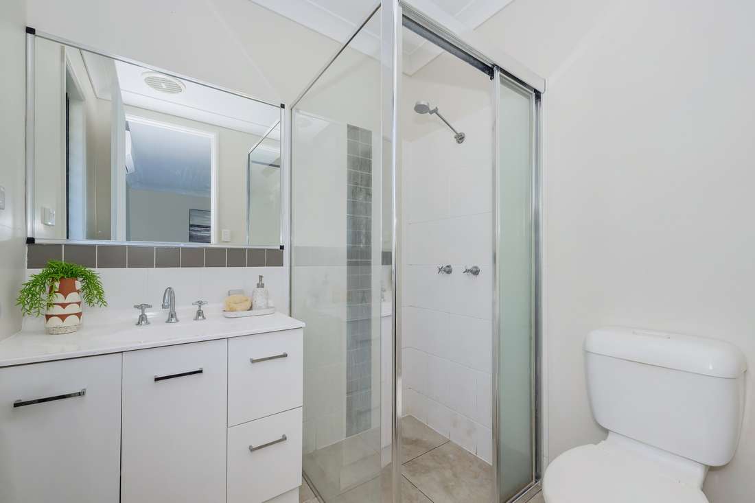 3 Hook Place, Bushland Beach - Thumbnail 6