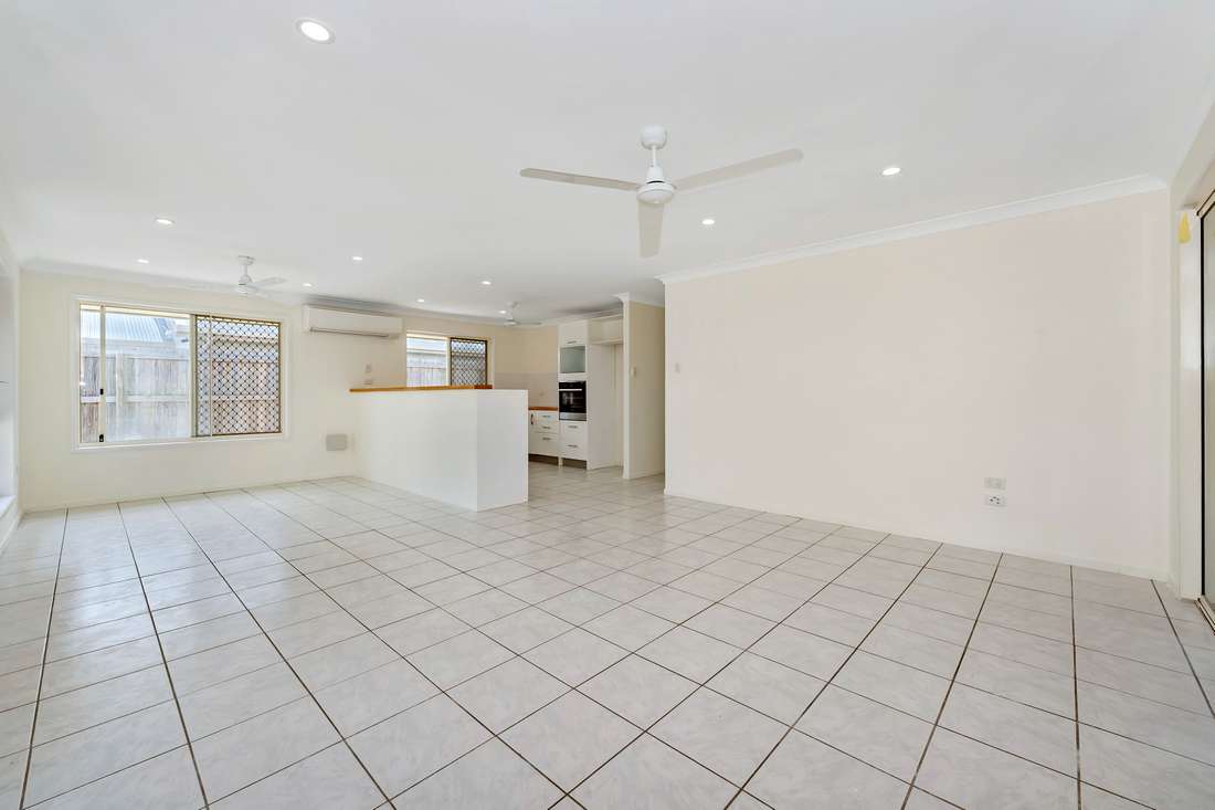 20 Gilmour Crescent, Kirwan - Thumbnail 4