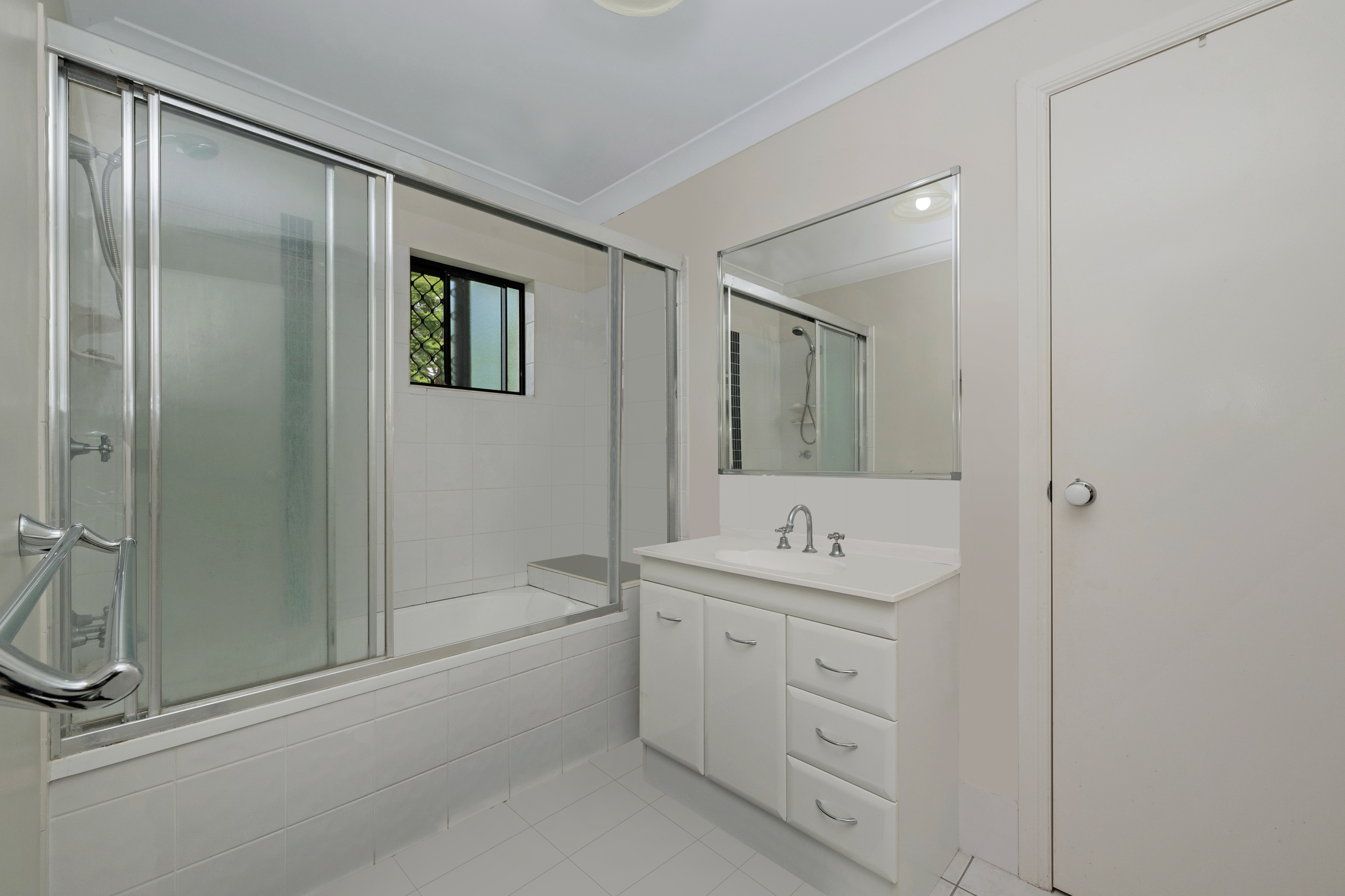 35 CONSTANCE DRIVE, Kelso - Thumbnail 7