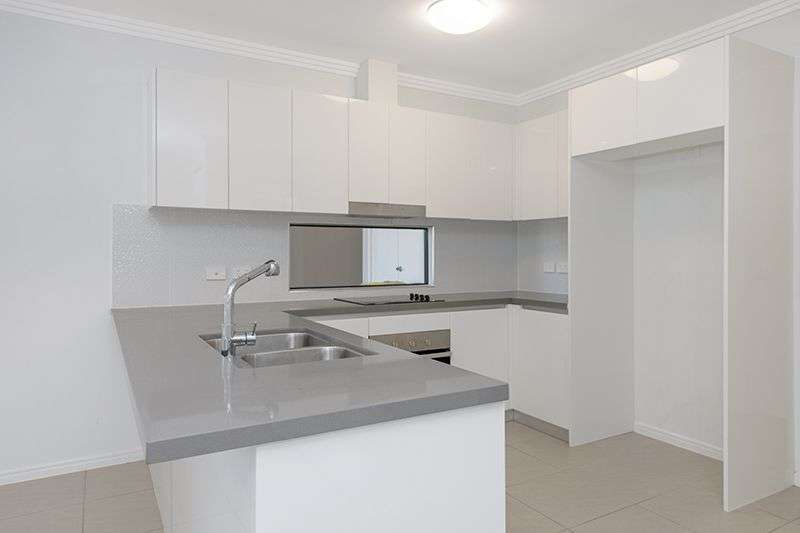 18 Mainwaring Way, Oonoonba - Thumbnail 2
