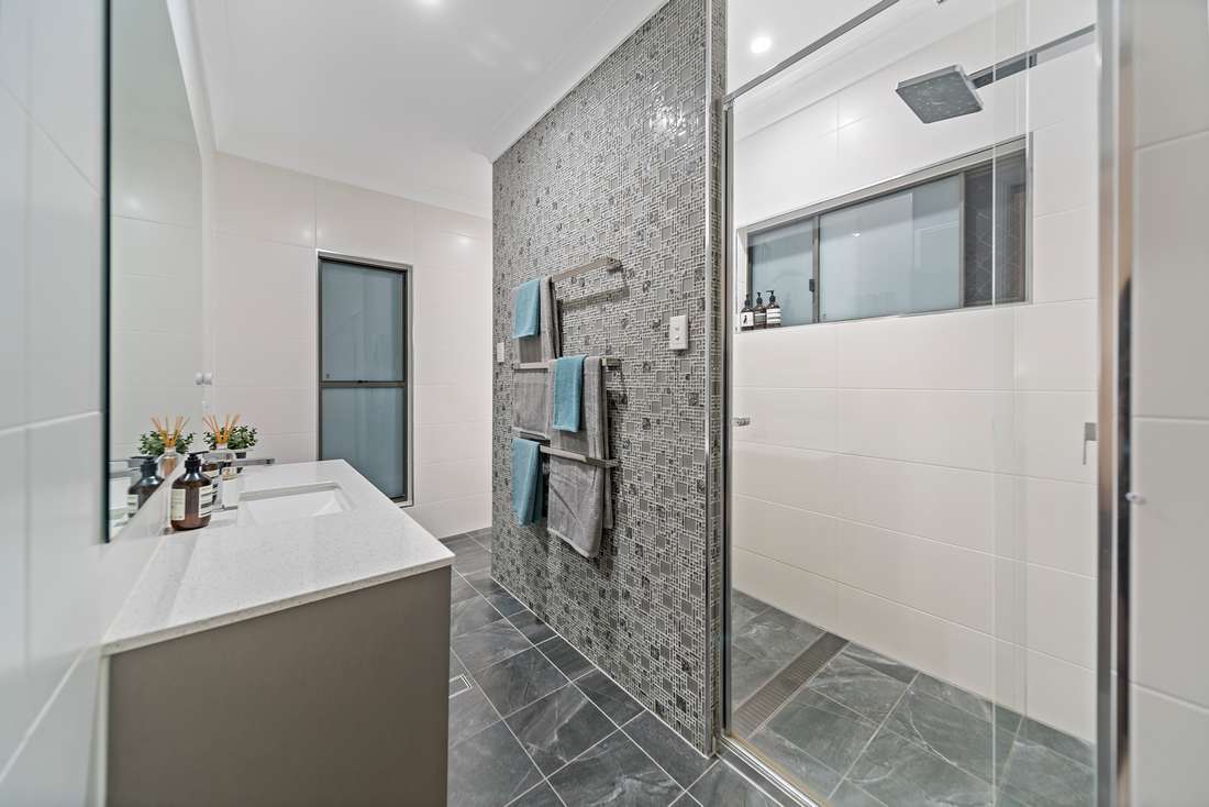 54 Diamond Drive, Alice River - Thumbnail 8