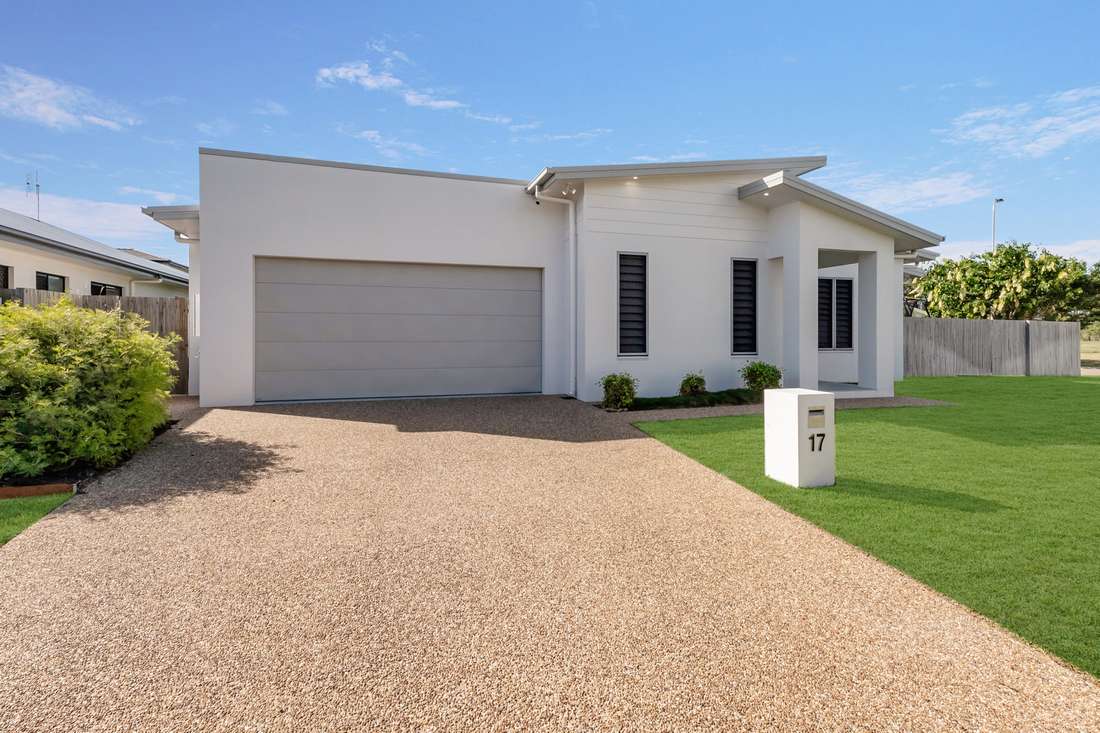 17 Stableford Grove, Rosslea - Thumbnail 2