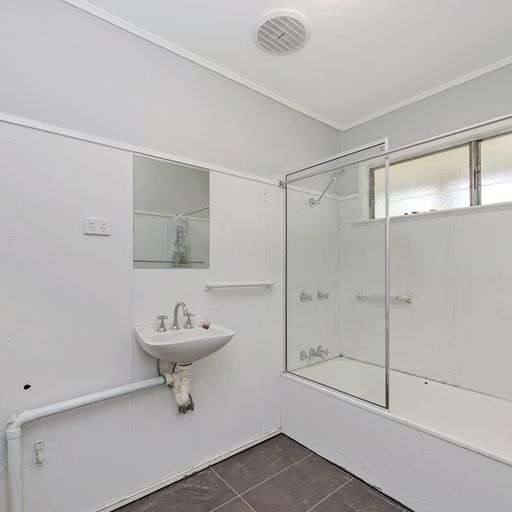 1/116 Mill Drive, Heatley - Thumbnail 7