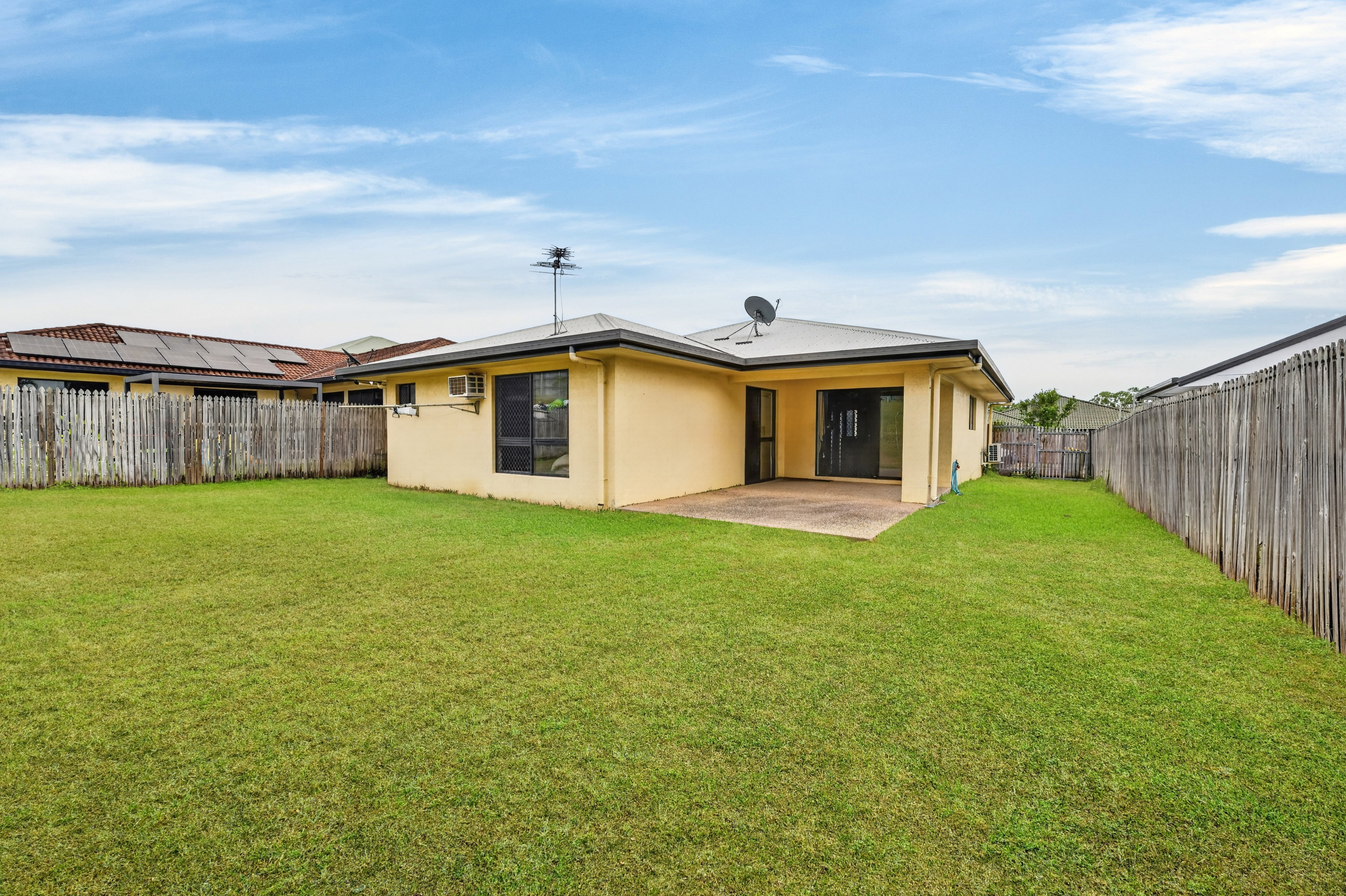 Photo 12 of 16 Lemonwood Court, Douglas