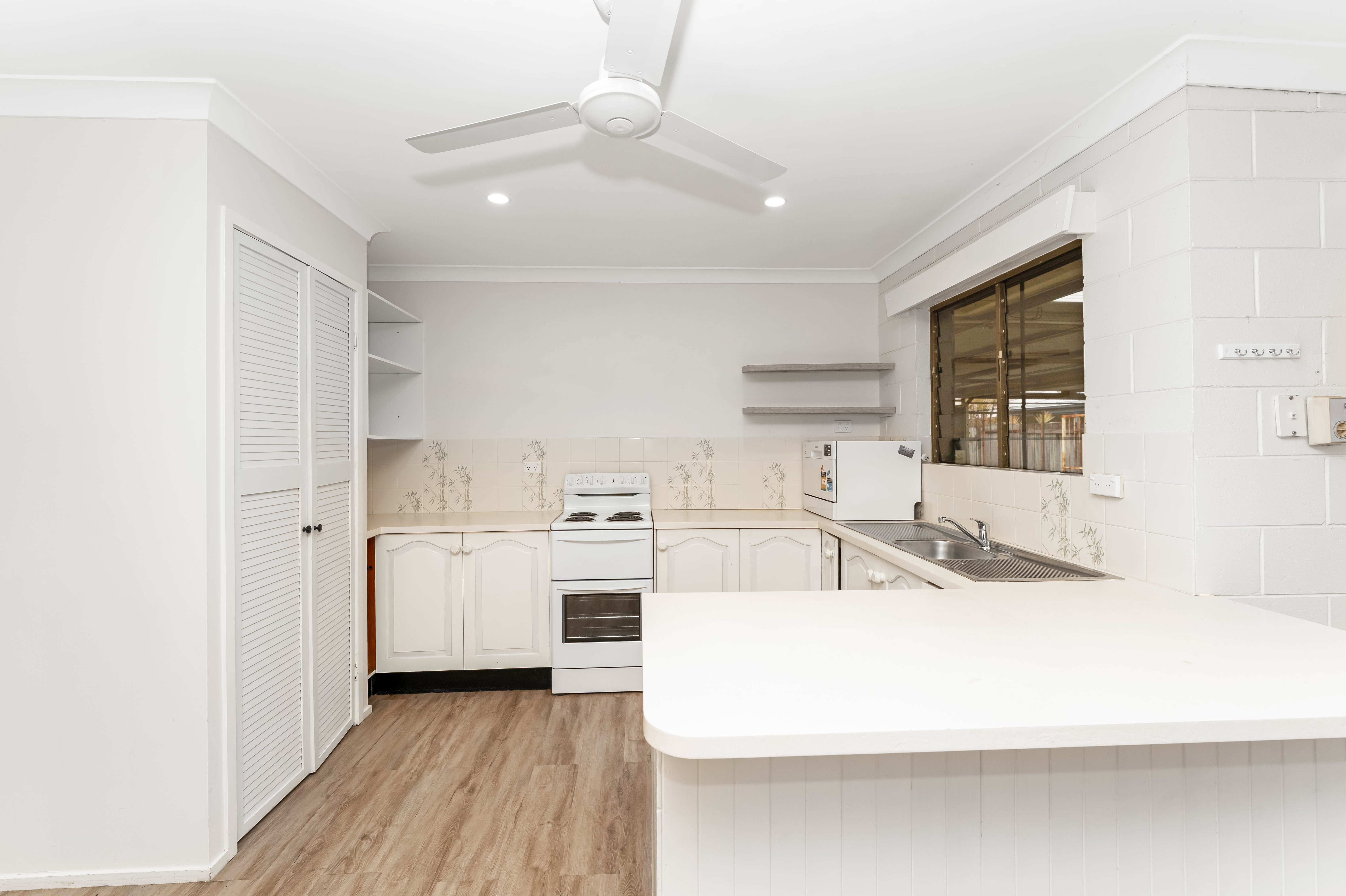169 Racecourse Road, Cluden - Thumbnail 5
