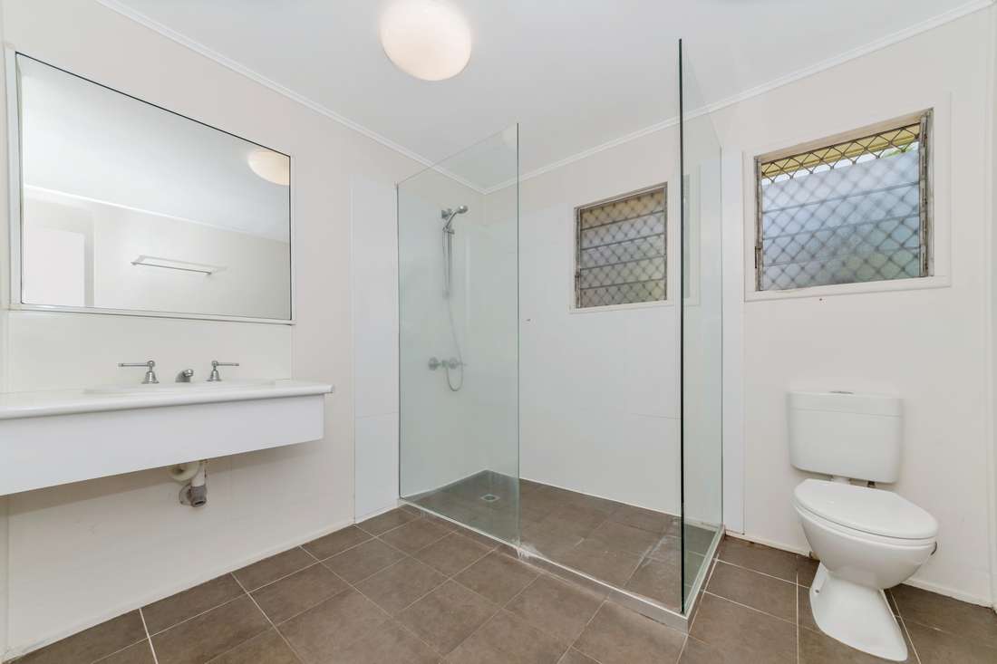 54 Mclean Street, Gulliver - Thumbnail 5