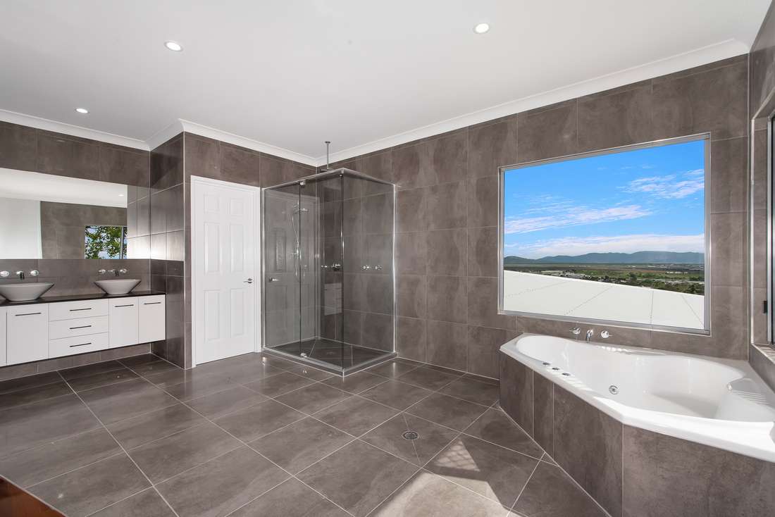 9 Tableland Terrace, Mount Louisa - Thumbnail 5