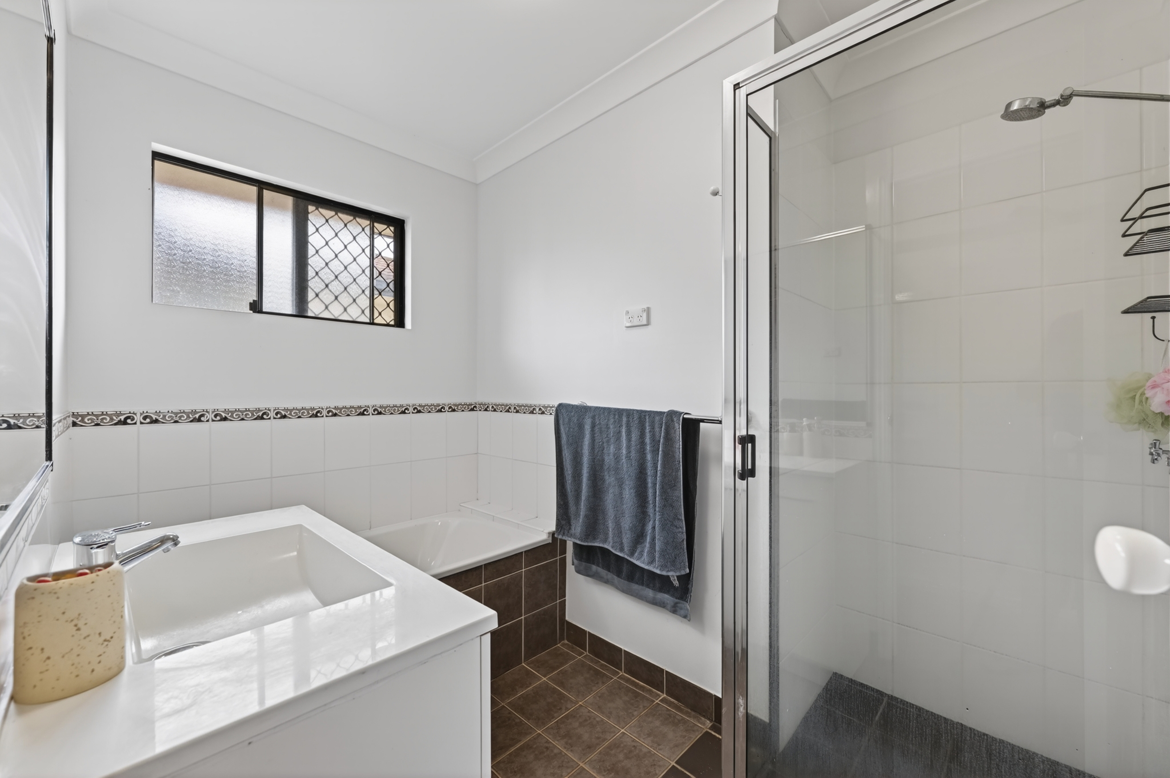 Photo 9 of 16 Lemonwood Court, Douglas