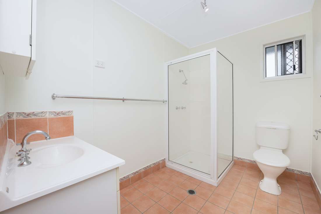 45 Cuthbert Crescent, Vincent - Thumbnail 7