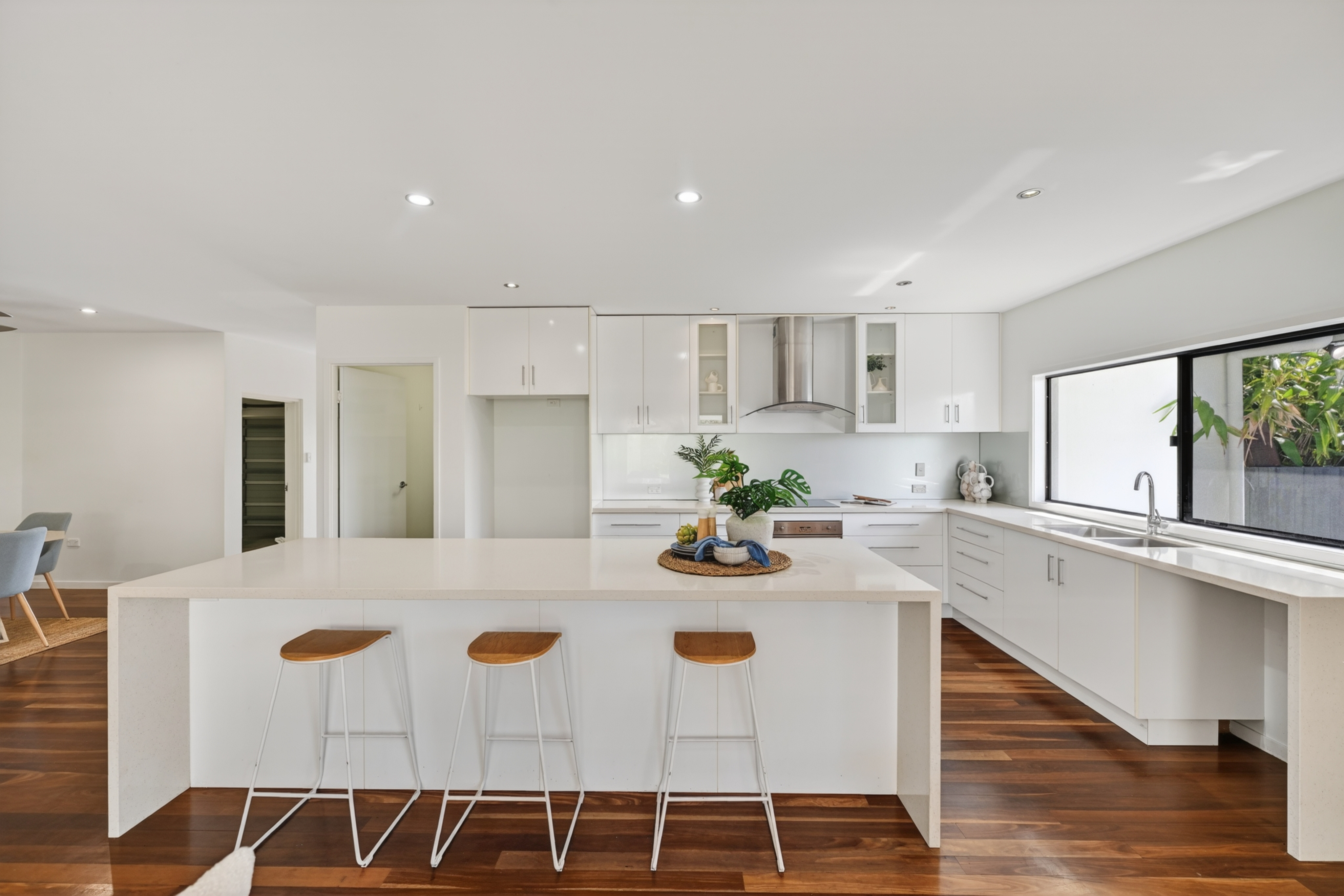 33 Beach Oak Drive, Mount Low - Thumbnail 6