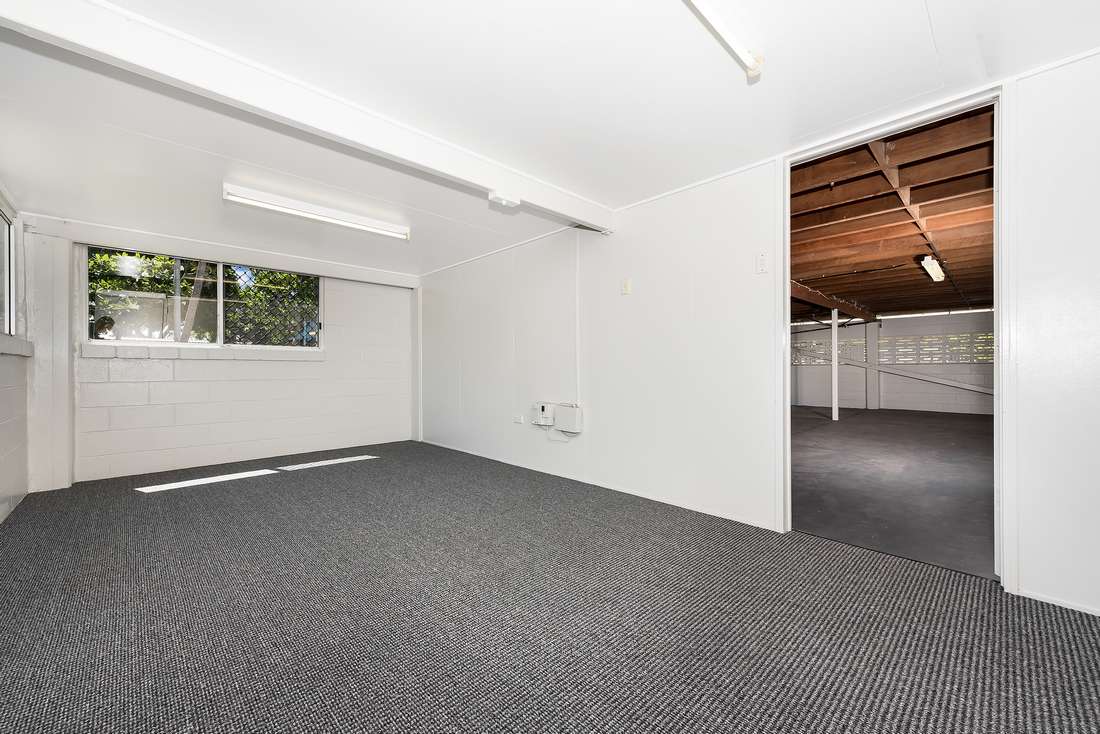 35 Barellan Street, Cranbrook - Thumbnail 6