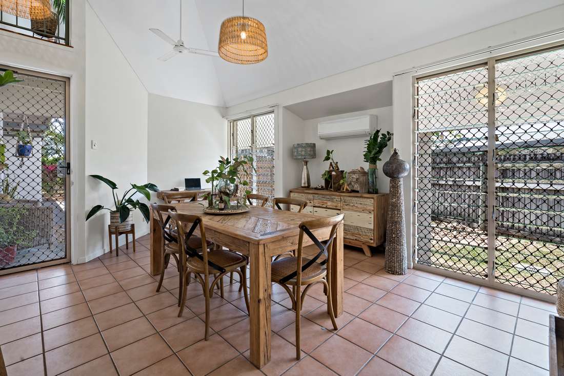 17 Glebe Place, Kirwan - Thumbnail 5