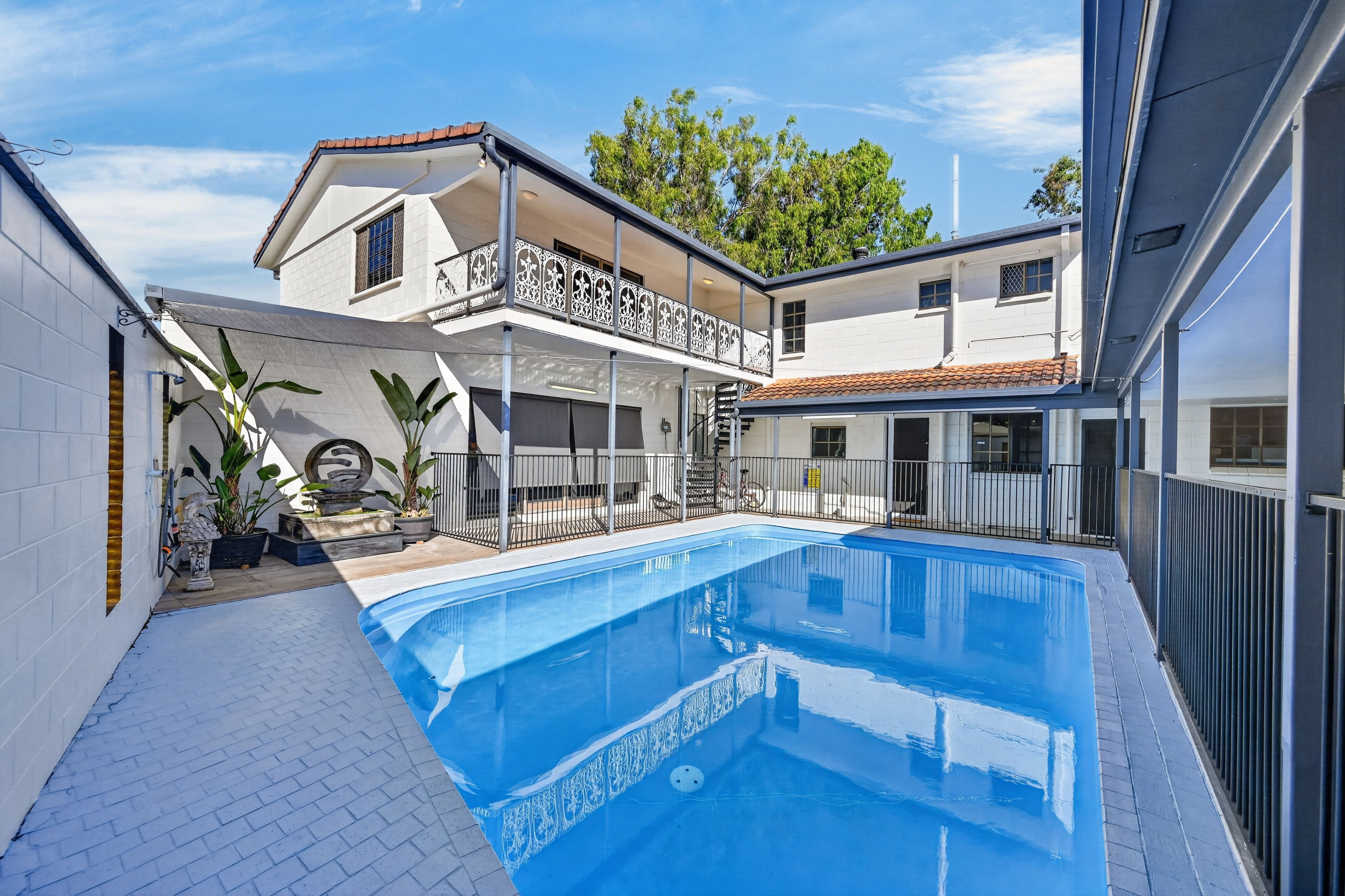 12 Sinclair Street