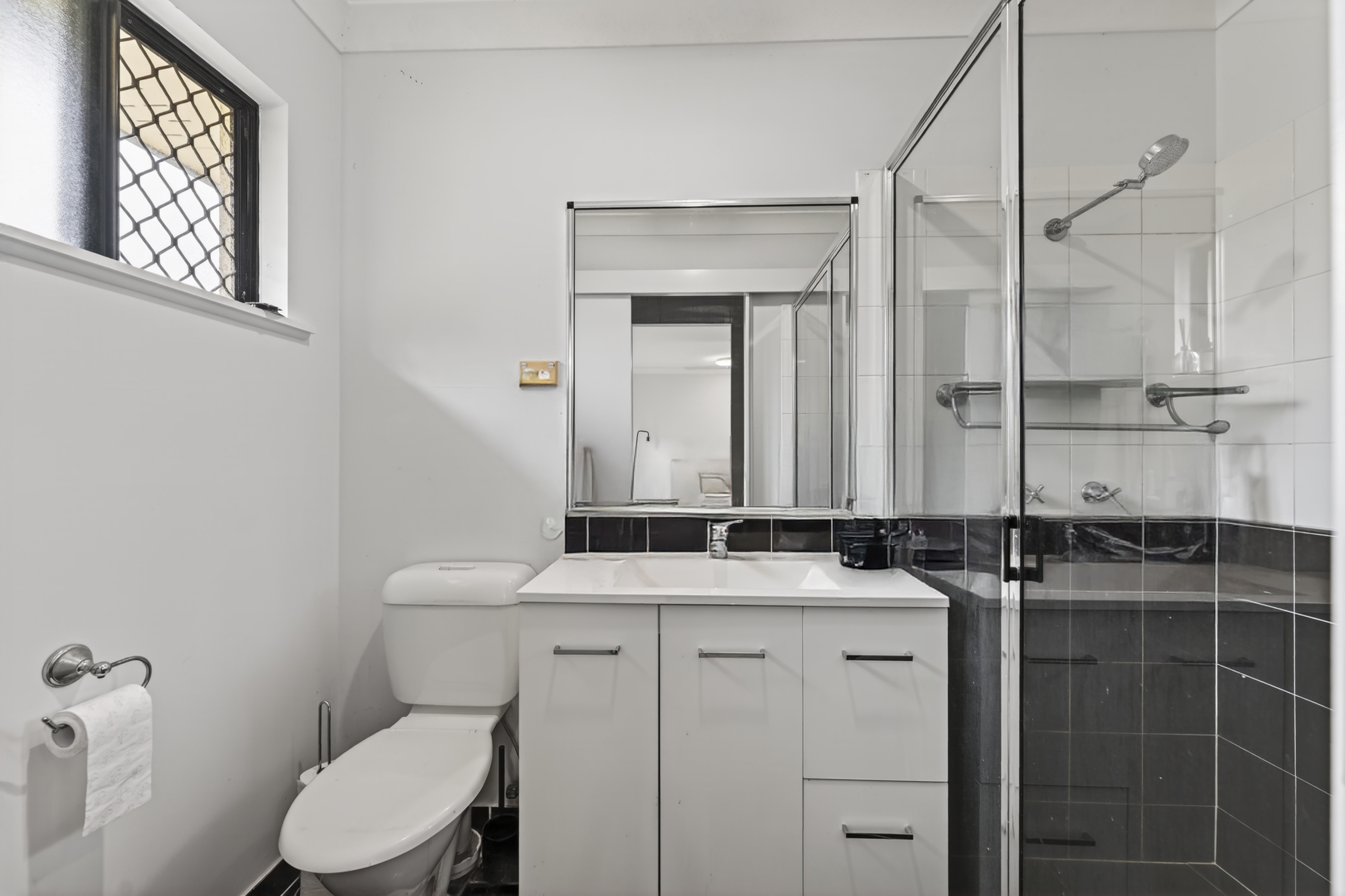 Photo 5 of 16 Lemonwood Court, Douglas