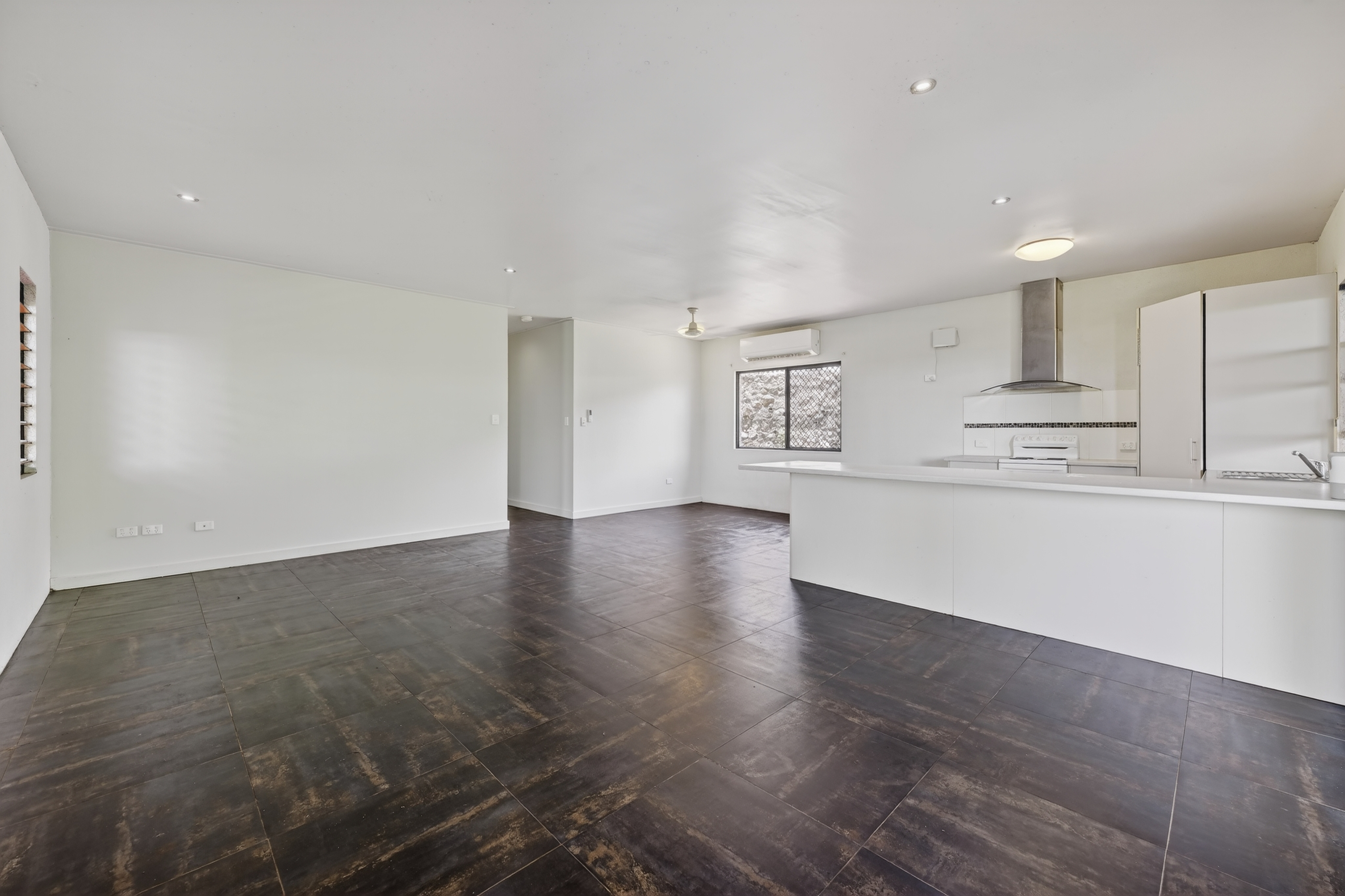 4 McCahill Street, Stuart - Thumbnail 6