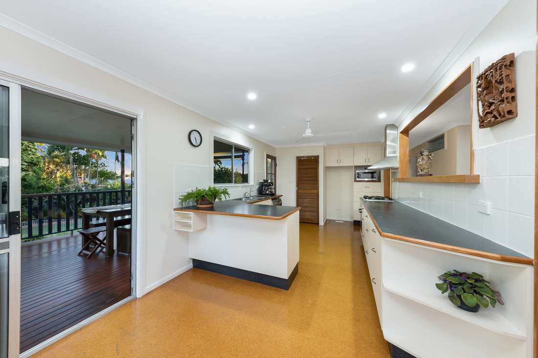 8 Badelona Street, Cranbrook - Thumbnail 7
