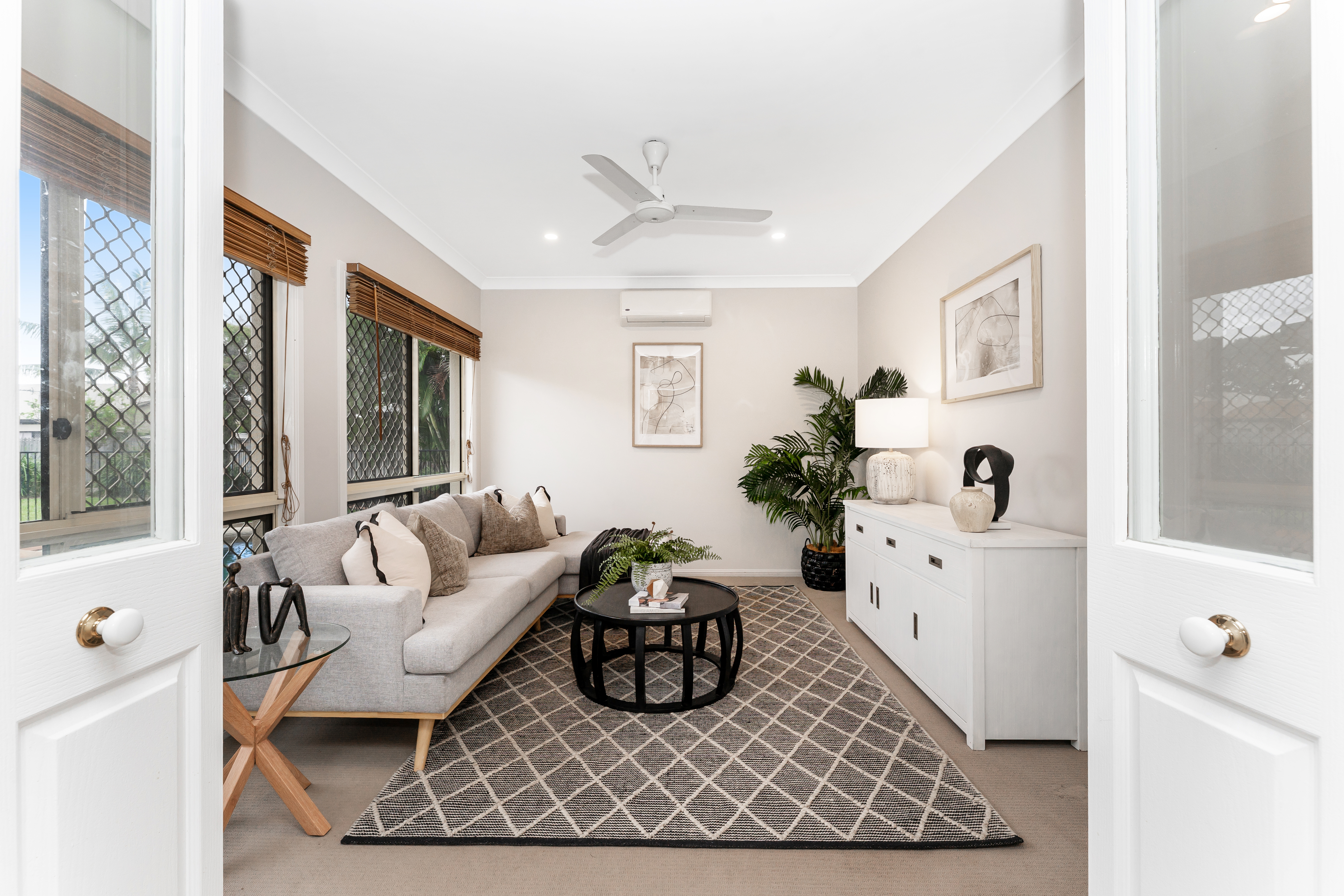 40 Brazier Drive, Annandale - Thumbnail 5