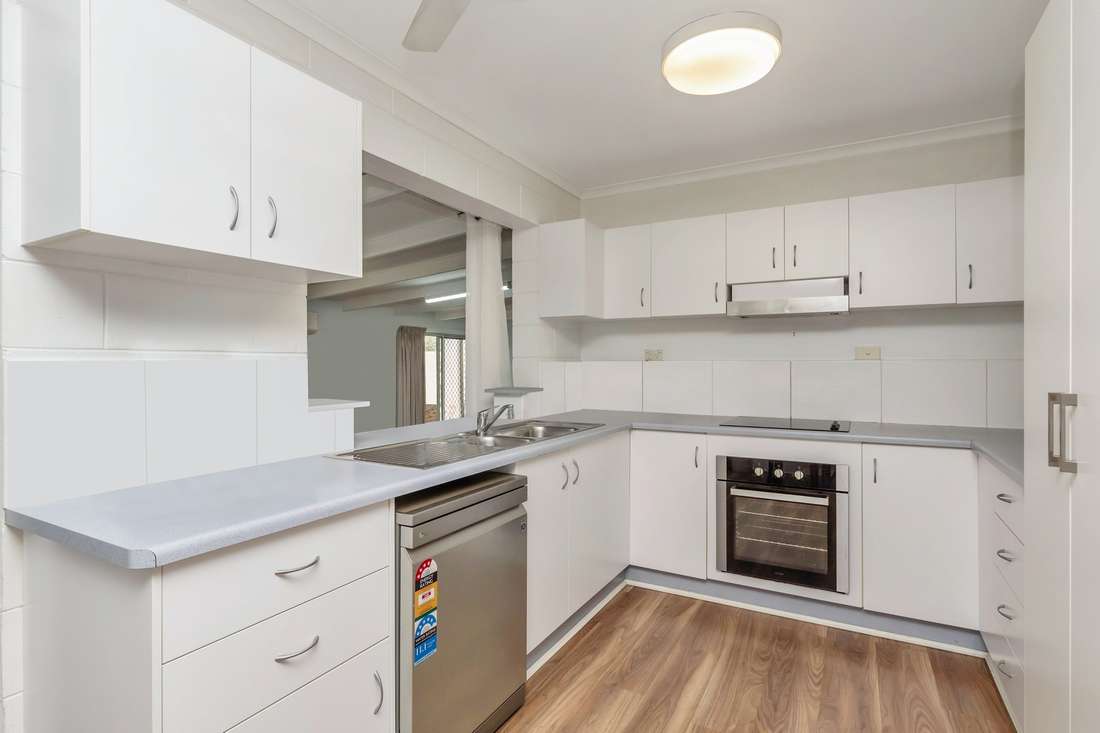 13 Gannet Crescent, Condon - Thumbnail 3