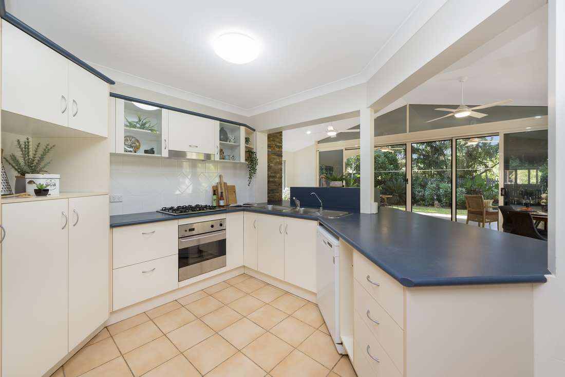 76 Southern Cross Circuit, Douglas - Thumbnail 6