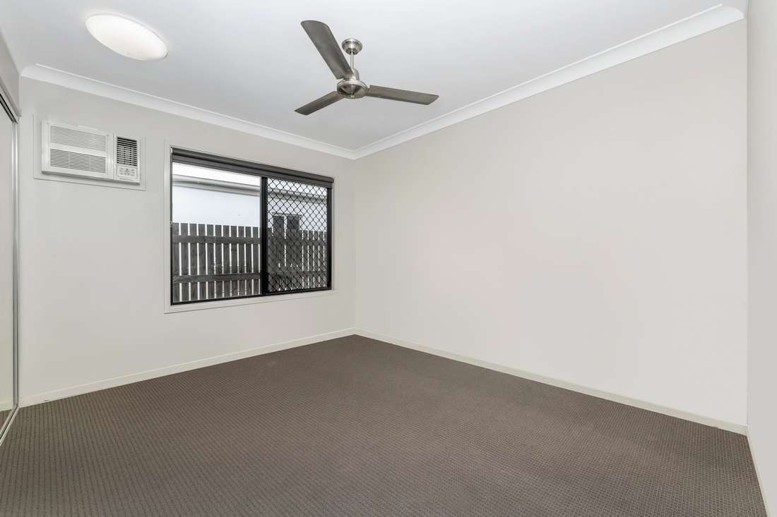 5 Sanctum Boulevard, Mount Low - Thumbnail 7