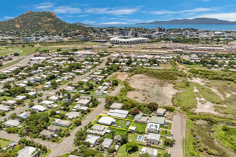 Photo 14 of 29 Eleventh Avenue, Railway Estate