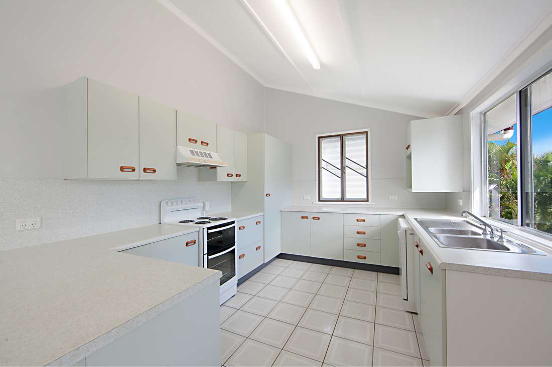 5 Shaw Street, West End - Thumbnail 5