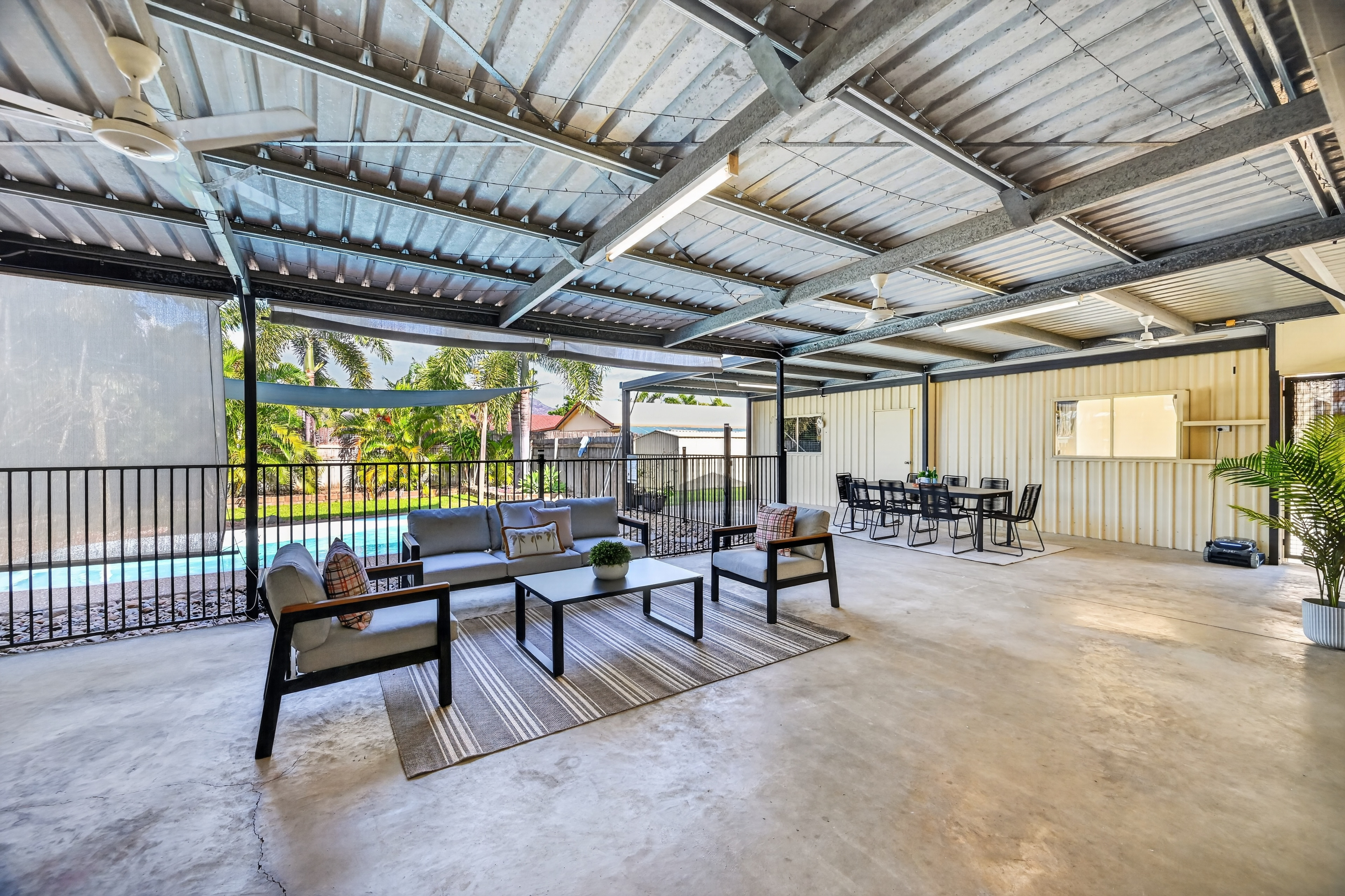 4 Tartan Place, Rasmussen - Image 1