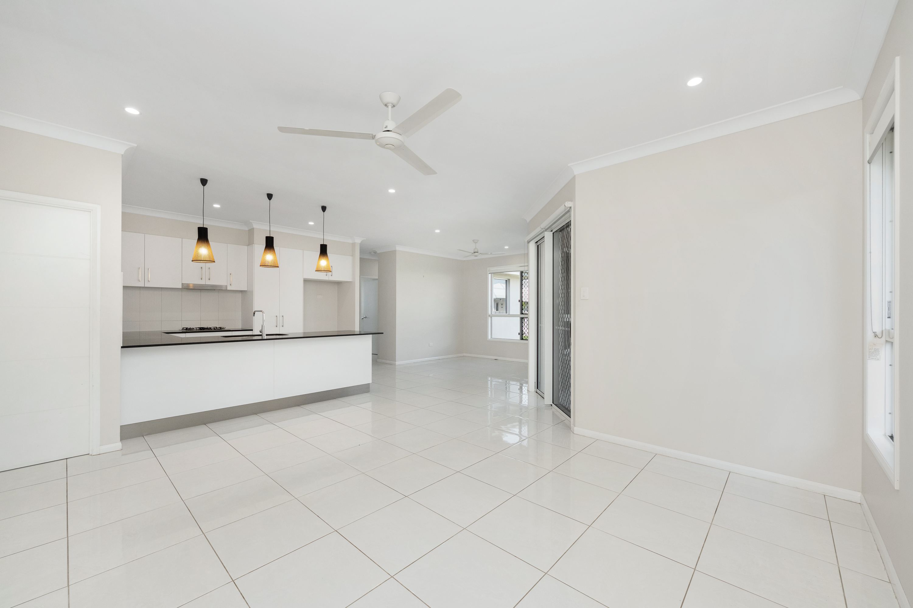 38 Monolith Circuit, Cosgrove - Thumbnail 4