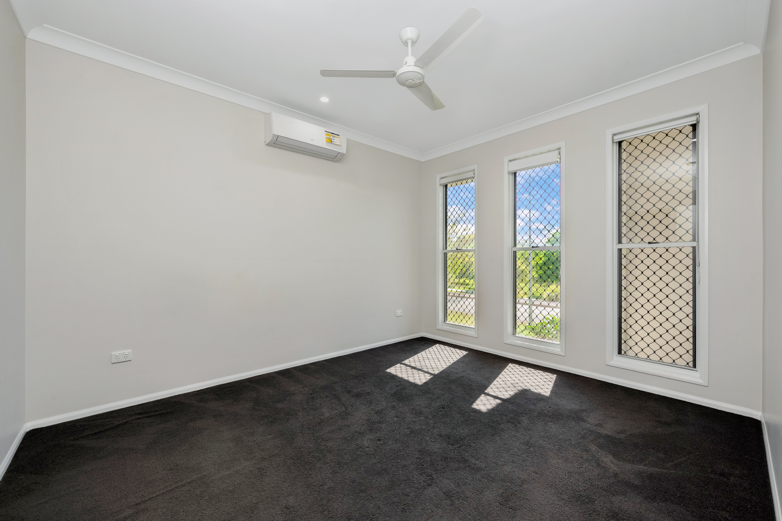 38 Monolith Circuit, Cosgrove - Thumbnail 7