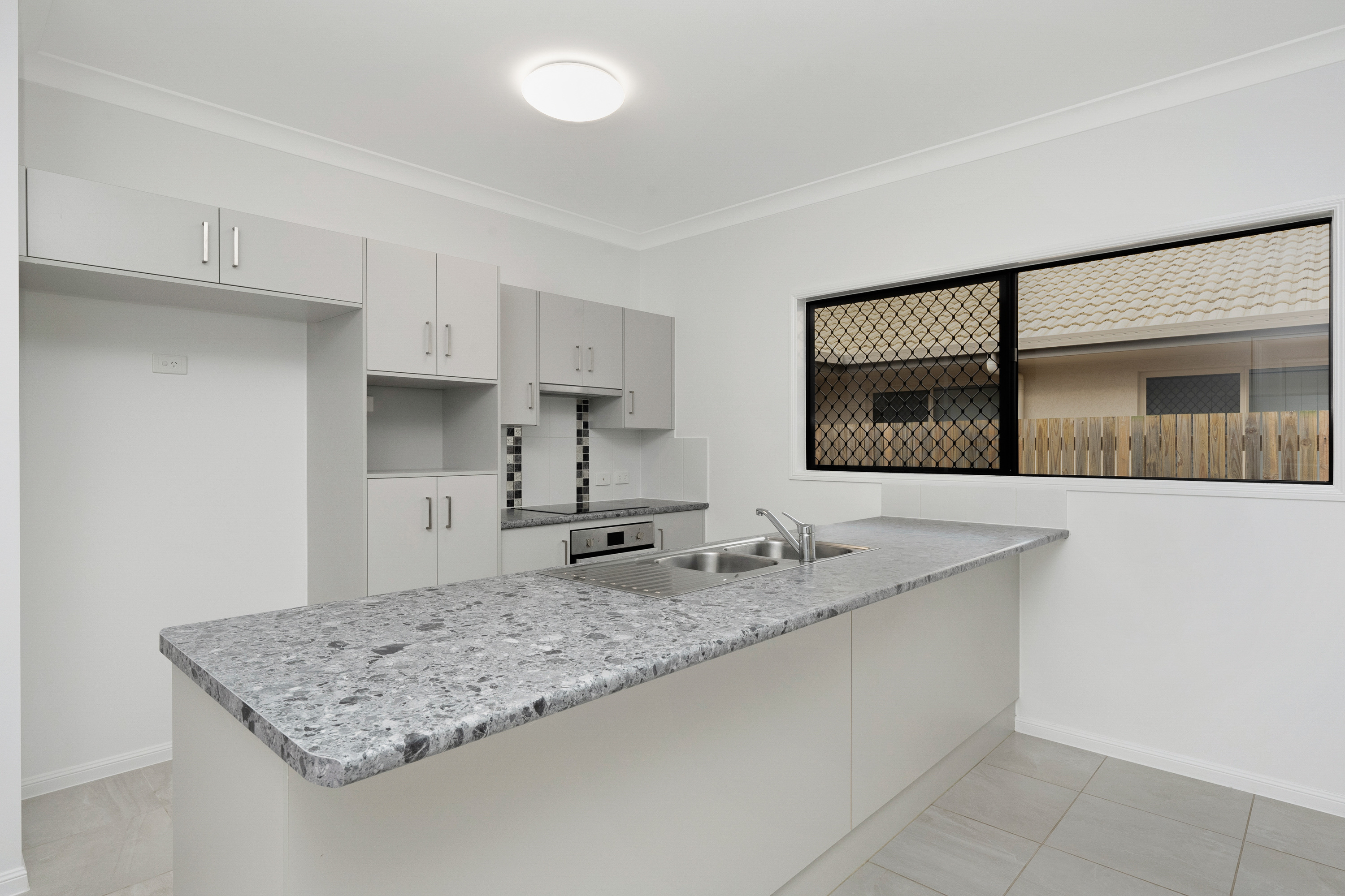 19 Boult Crescent, Burdell - Thumbnail 7