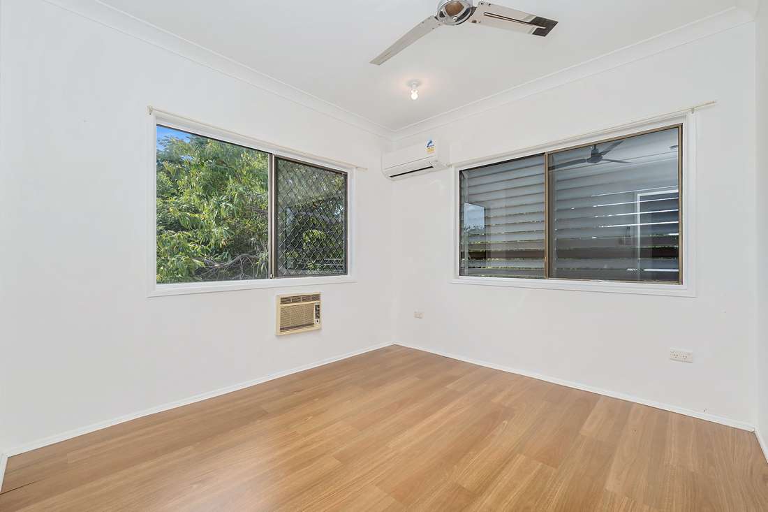 8 Tingha Street, Cranbrook - Thumbnail 4