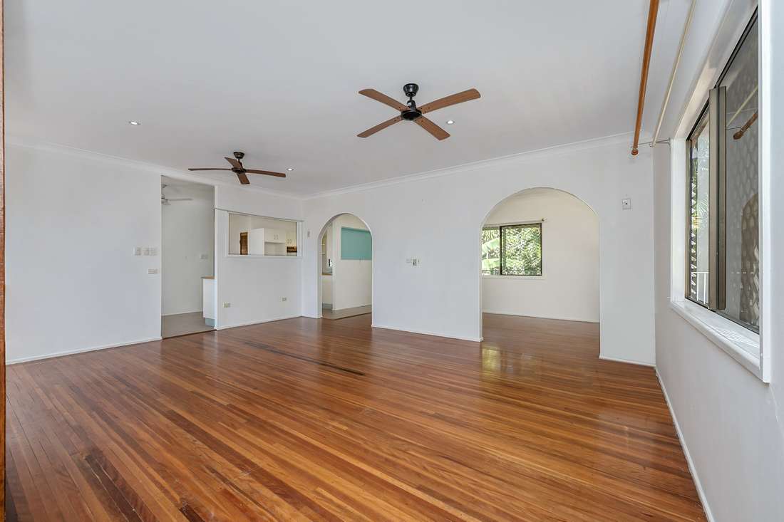 8 Tingha Street, Cranbrook - Thumbnail 2