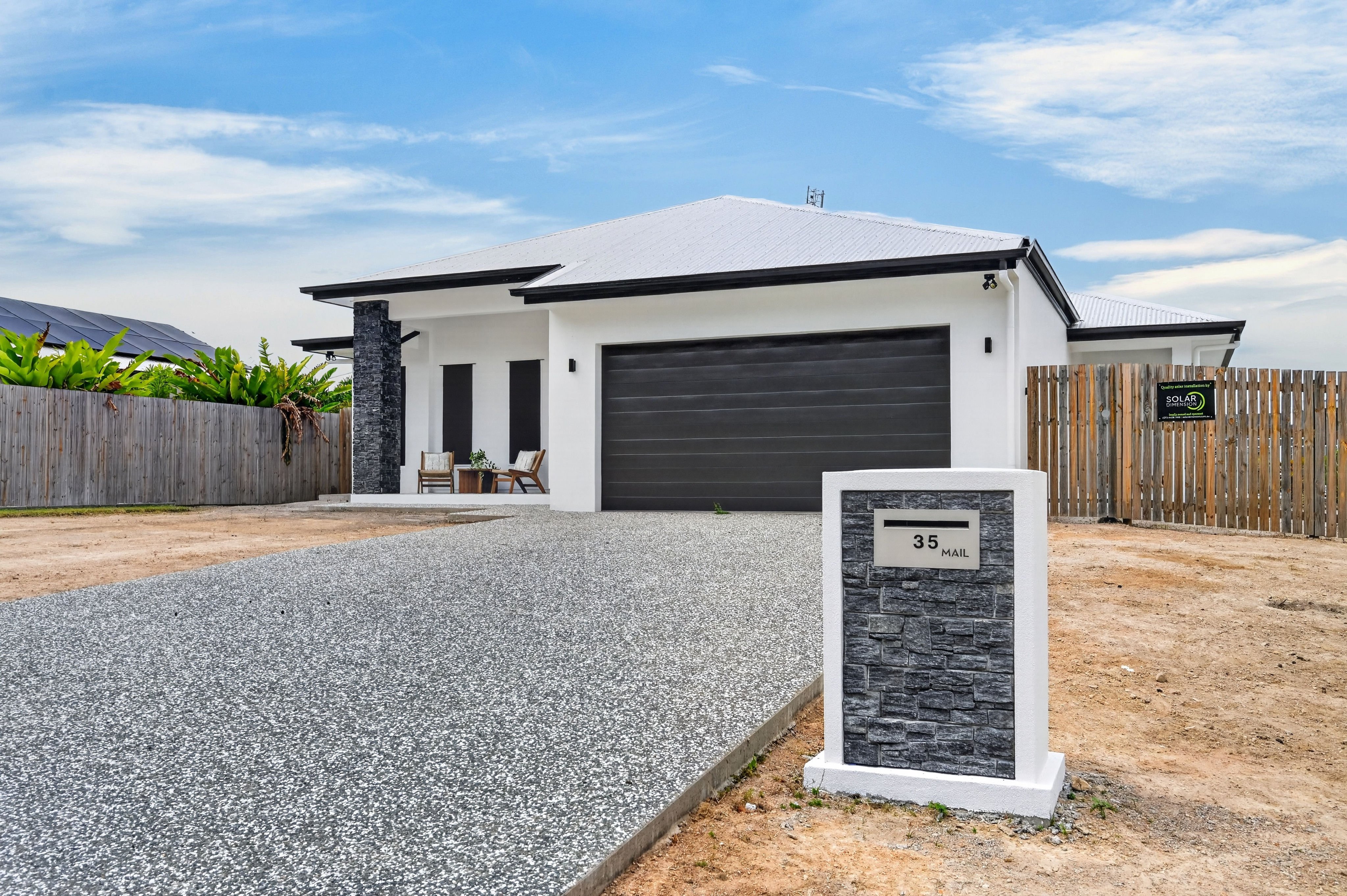 35 Alderman Drive, Jensen - Image 1