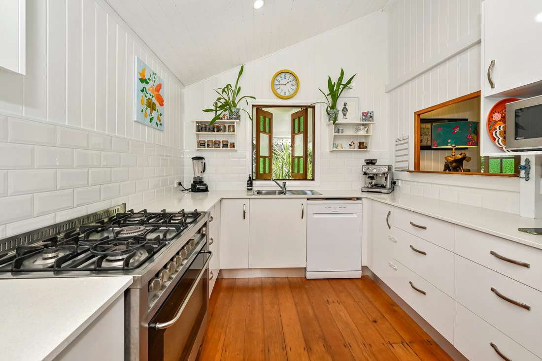 42 Queens Road, Hermit Park - Thumbnail 4