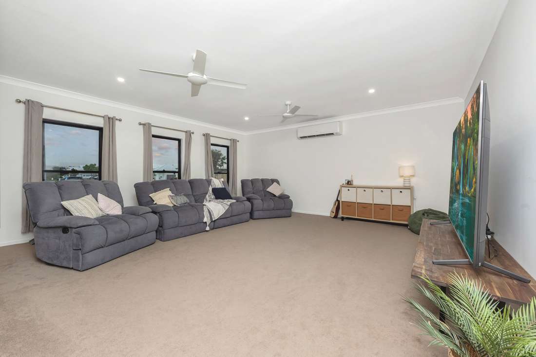 7 Barratonia Way, Mount Low - Thumbnail 5