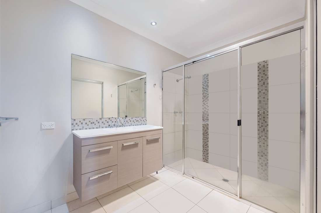 9 Beach Oak Drive, Mount Low - Thumbnail 6